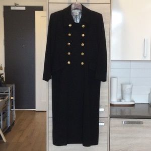 Christian Dior Black Loro Piana Cashmere size 12 bust 38" length 50"